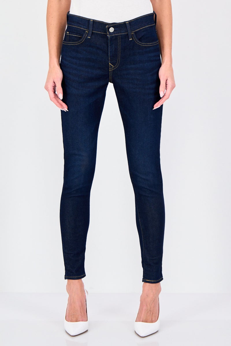 Levi's جينز نسائي ضيق جداً بخصر متوسط قابل للتمدد، أزرق داكن - Image 1